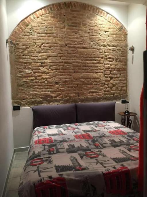 شقة Casa Manuela Non Turisti Ma Ospiti كيودجا المظهر الخارجي الصورة